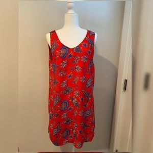 Red paisley shift dress. Sz 8. Great condition!